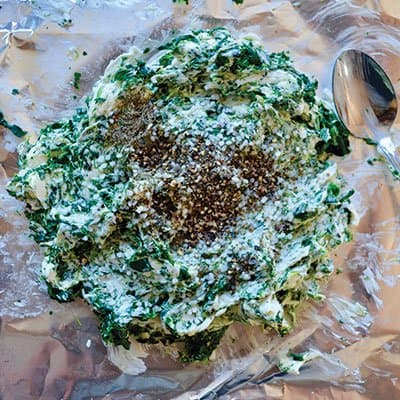 Campfire hot spinach dip