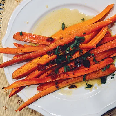 Roasted carrots with maple and garlic