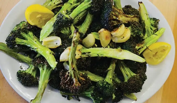 Garlic roasted broccoli with lemon