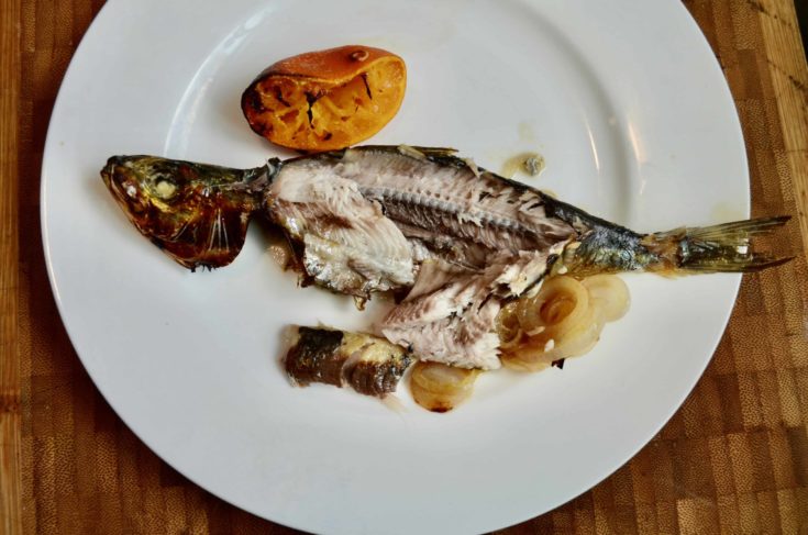 Roasted sardines with tangerines and shallots