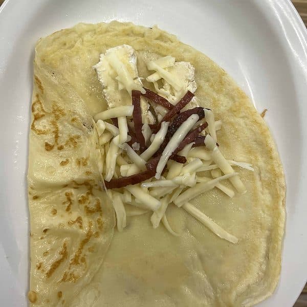Fill the crepes