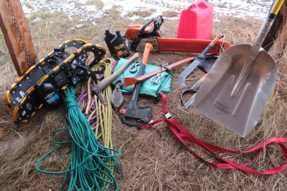 Assorted trapping gear