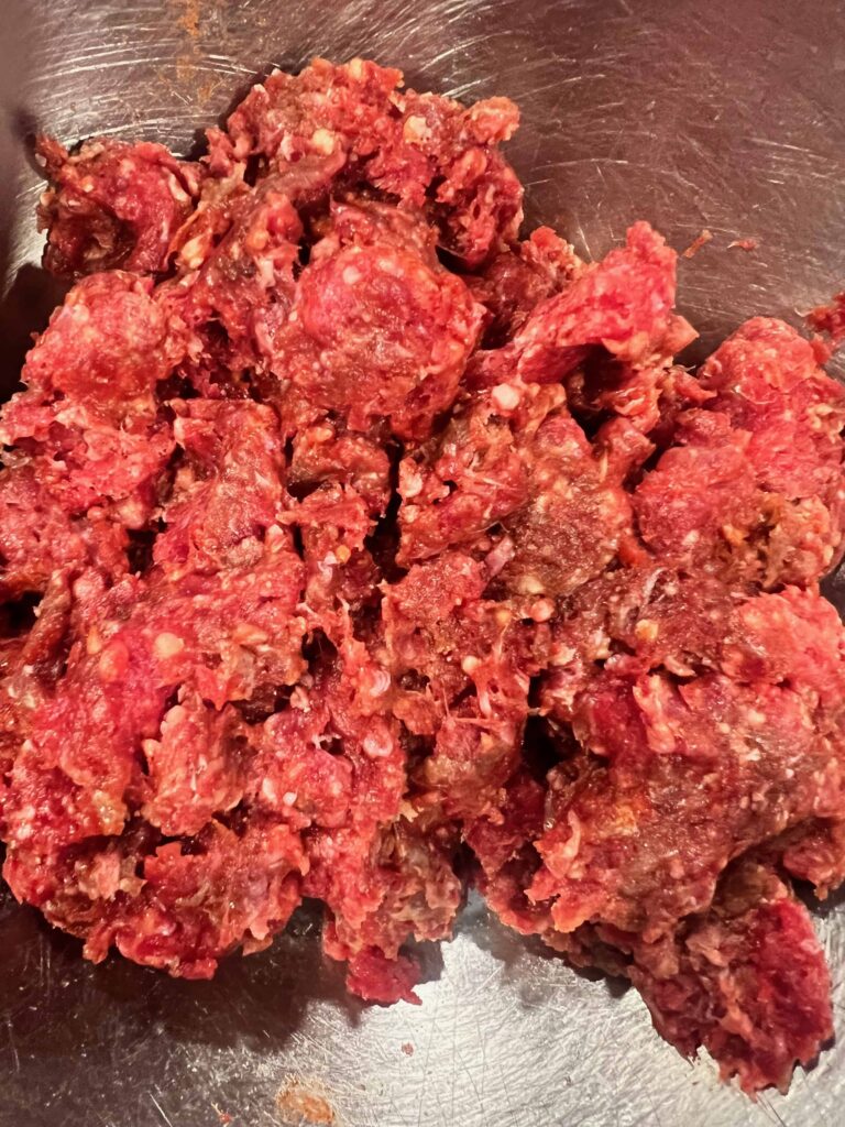 Ground meat with spices