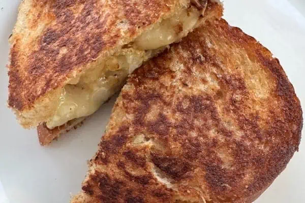 Grilled Cheese and Cauliflower